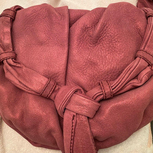 This is a NWT shimmery pink leather shoulder bag by Corso Como Crossbody Purse - Picture 3 of 11